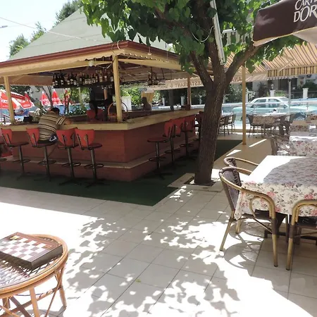 Apart Otel Banana 2*