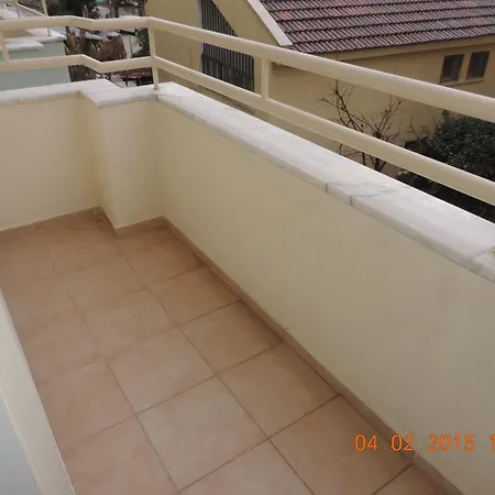 Banana Aparthotel